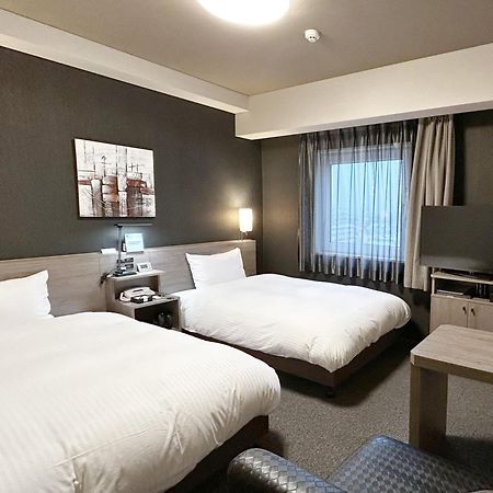 Hotel Route-Inn Shinshiro Экстерьер фото