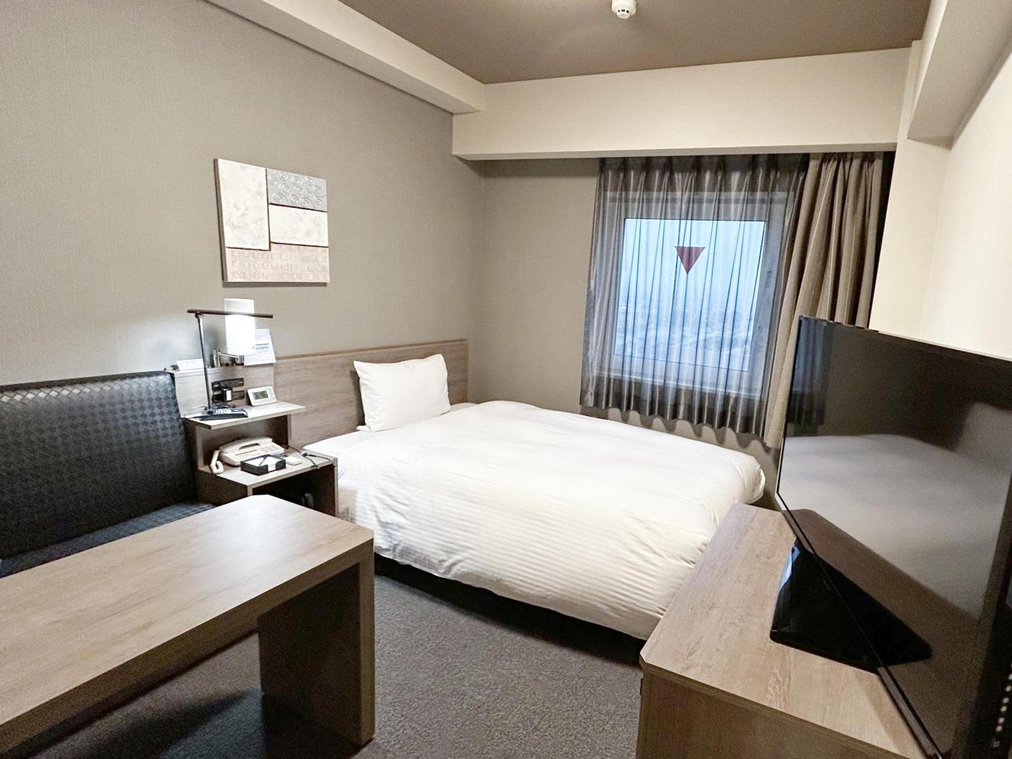 Hotel Route-Inn Shinshiro Экстерьер фото