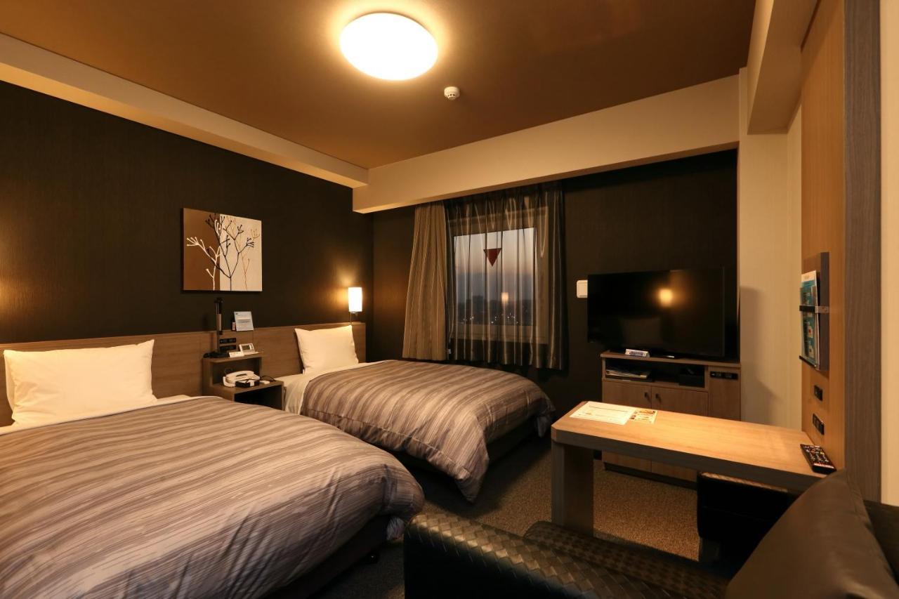 Hotel Route-Inn Shinshiro Экстерьер фото