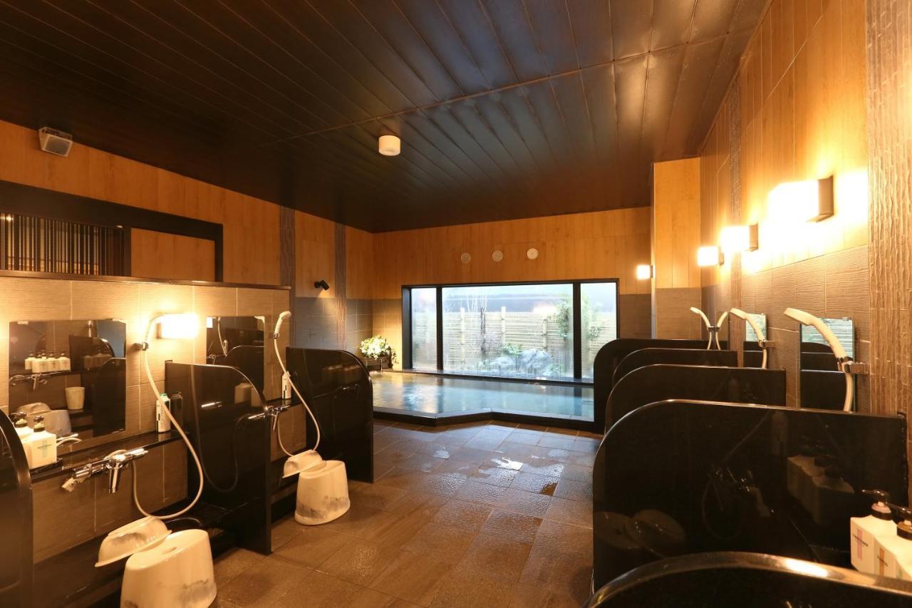 Hotel Route-Inn Shinshiro Экстерьер фото